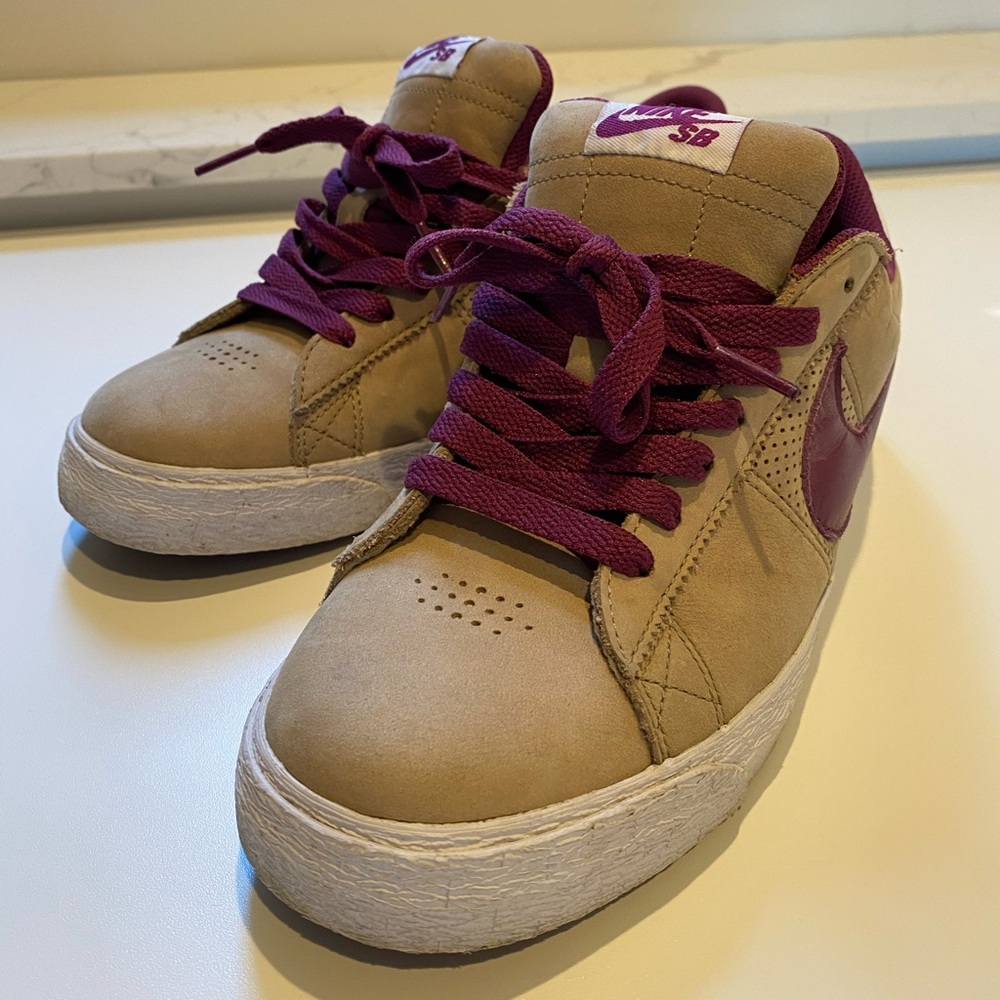 Nike Blazer Low Premium SB – Khaki / Grape 2008